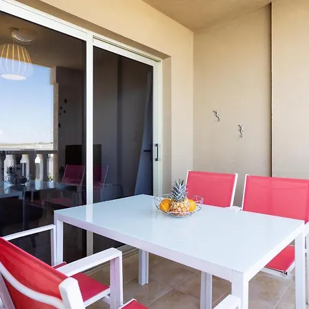 Apartment Sea Pearl By Sunkeyrents *