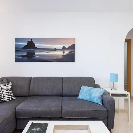 Apartment Sea Pearl By Sunkeyrents